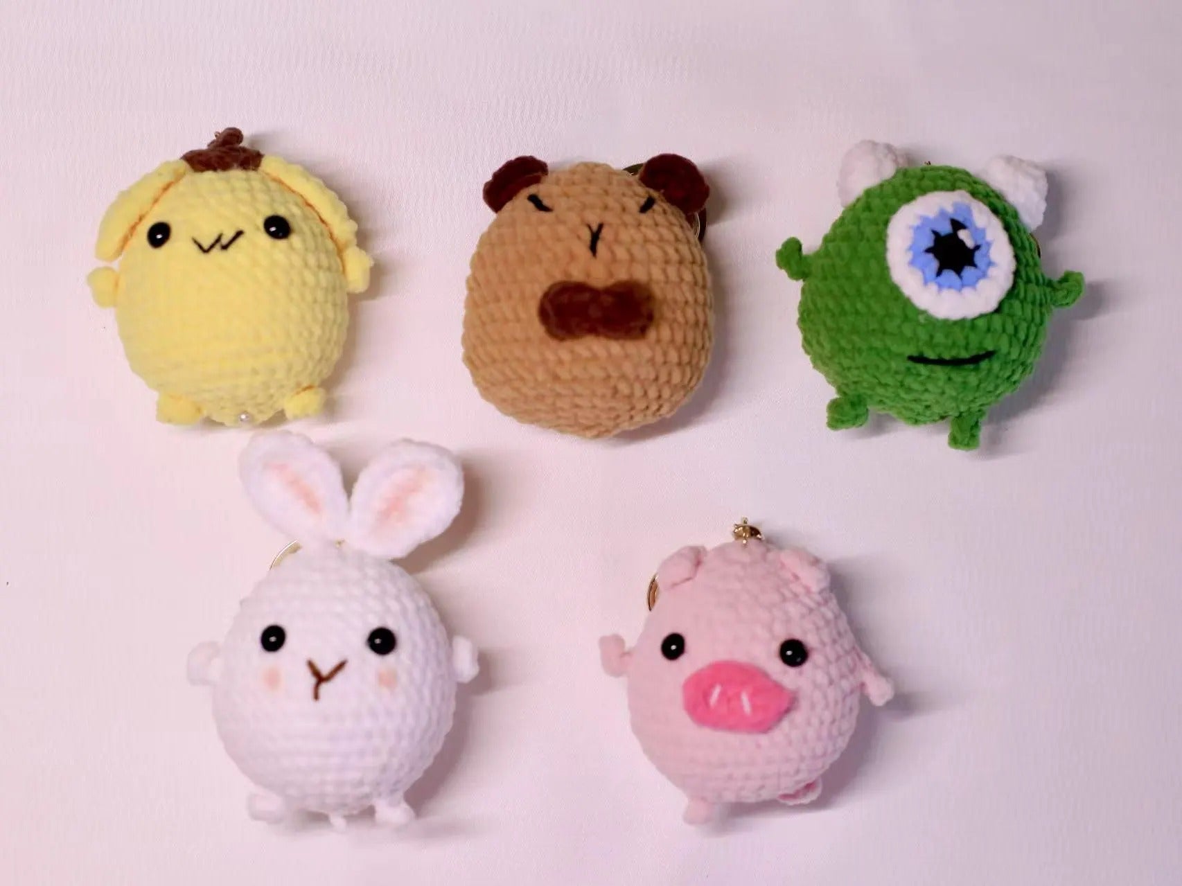 Crochet Animal Car Charm: Handmade Plushie Keychain Clip